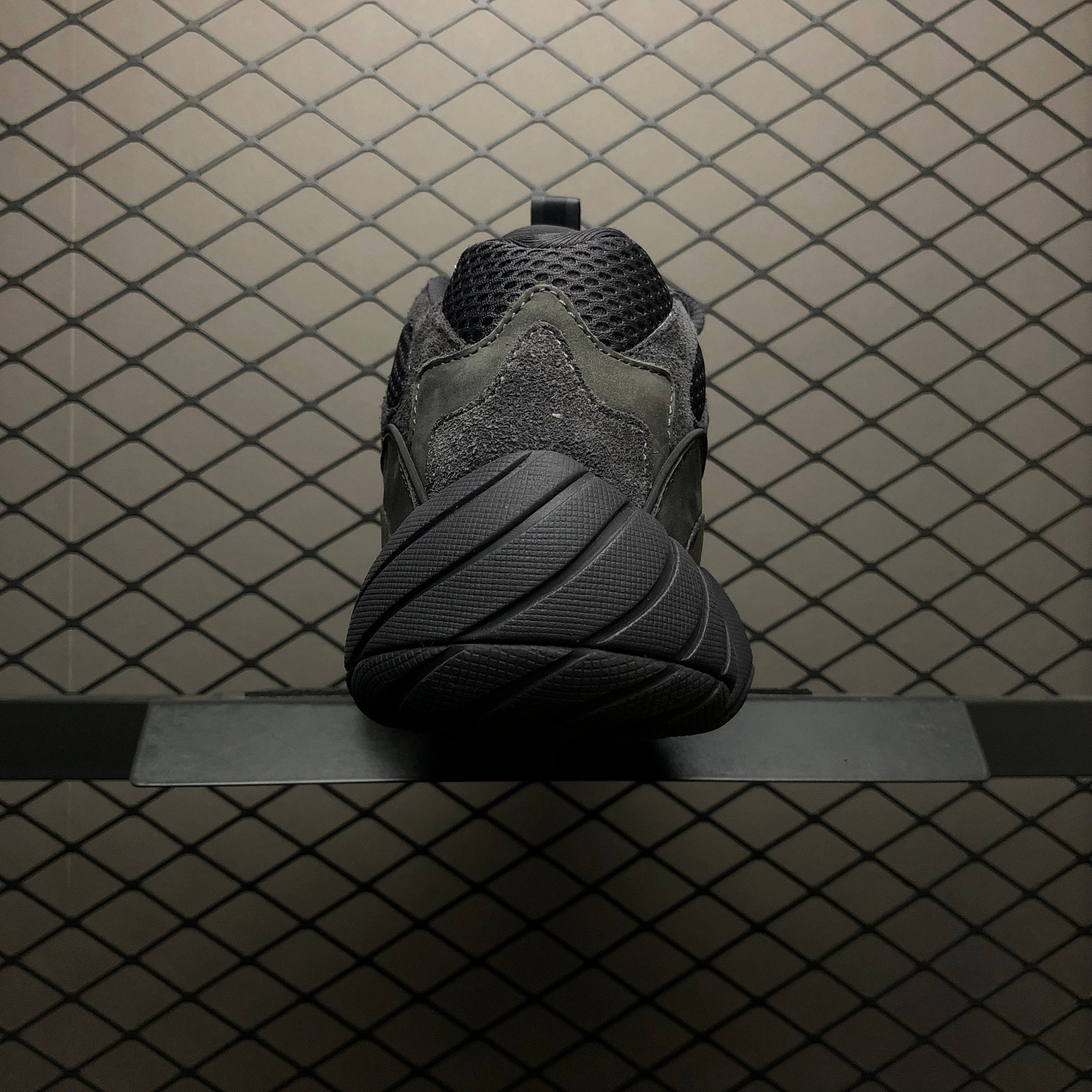 Yupoo Shoes: Premium Yeezy Yupoo Sneakers image 2