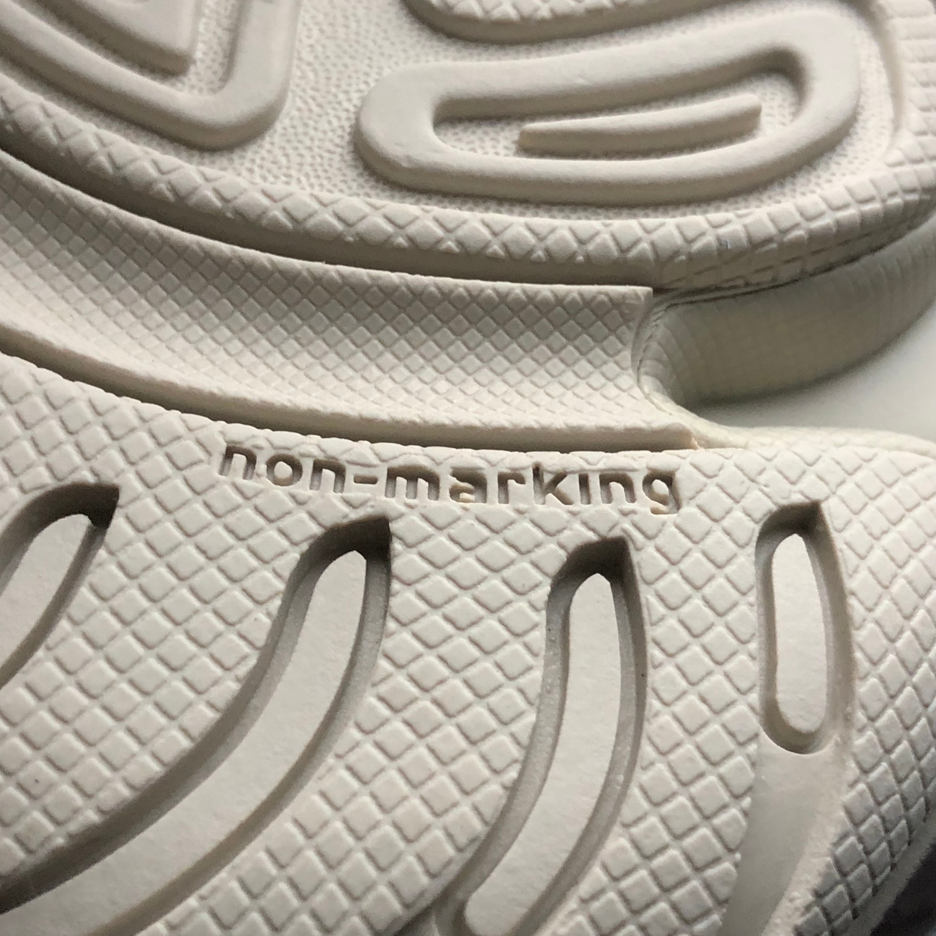 Yupoo Shoes: Premium Yeezy Yupoo Sneakers image 15