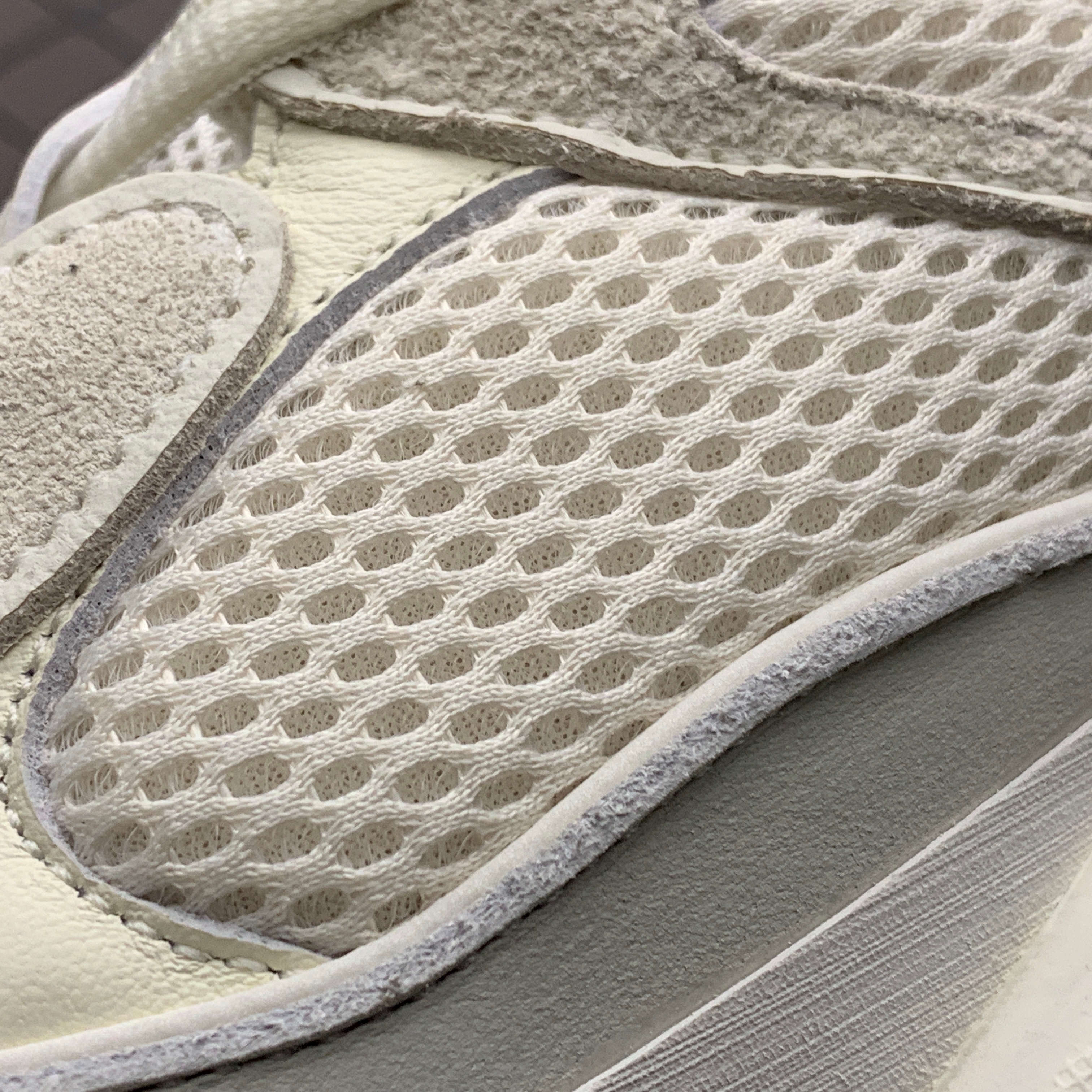 Yupoo Shoes: Premium Yeezy Yupoo Sneakers image 15