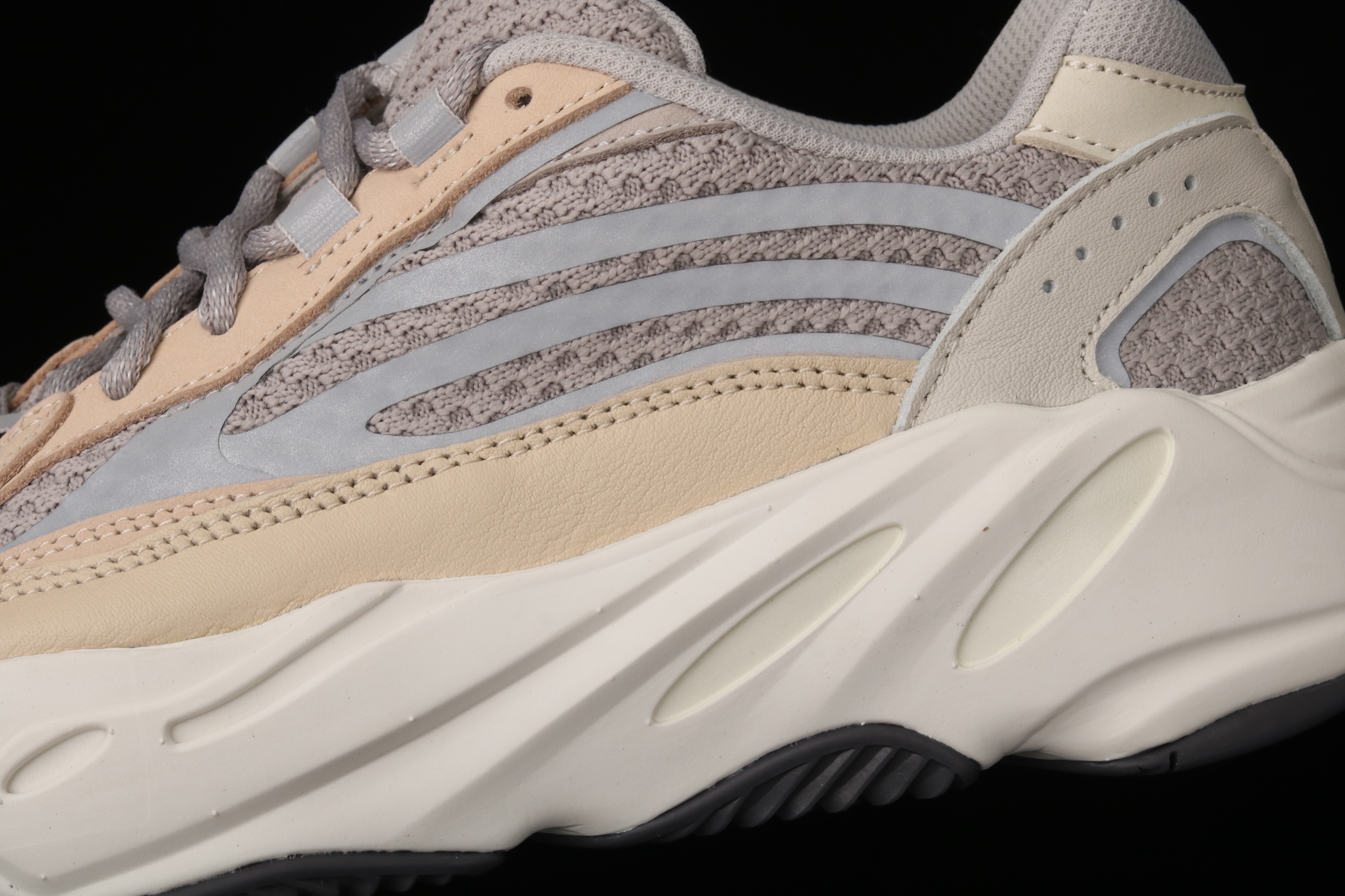 Yupoo Shoes: Premium Yeezy Yupoo Sneakers image 11