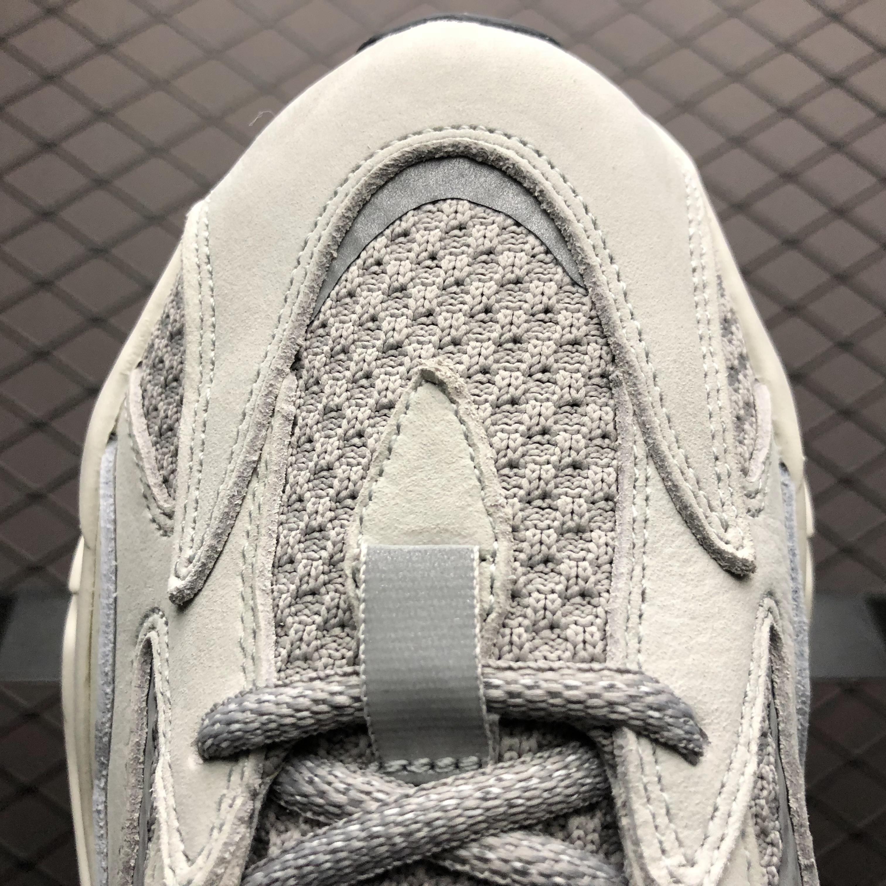 Yupoo Shoes: Premium Yeezy Yupoo Sneakers image 7