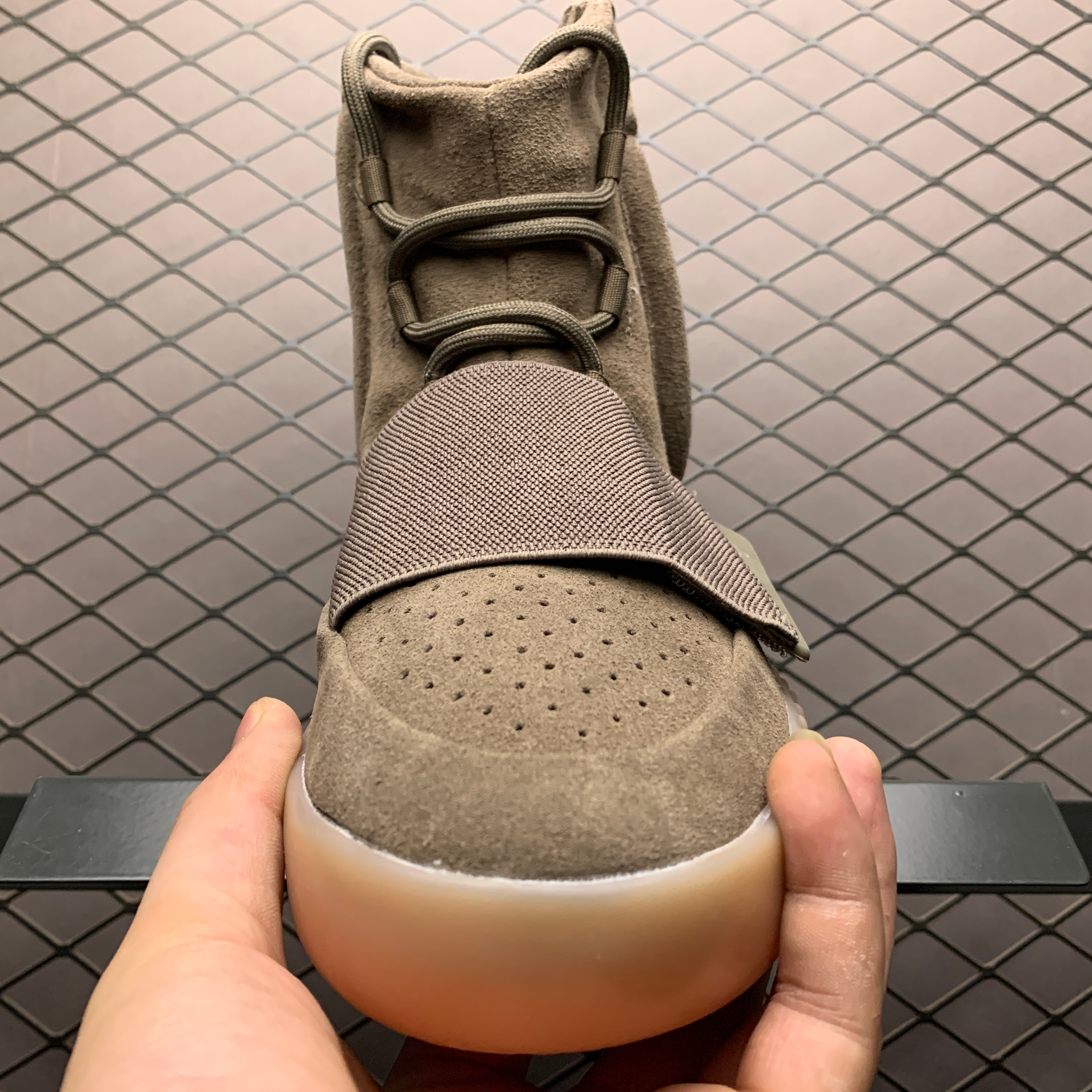 Yupoo Shoes: Premium Yeezy Yupoo Sneakers image 8