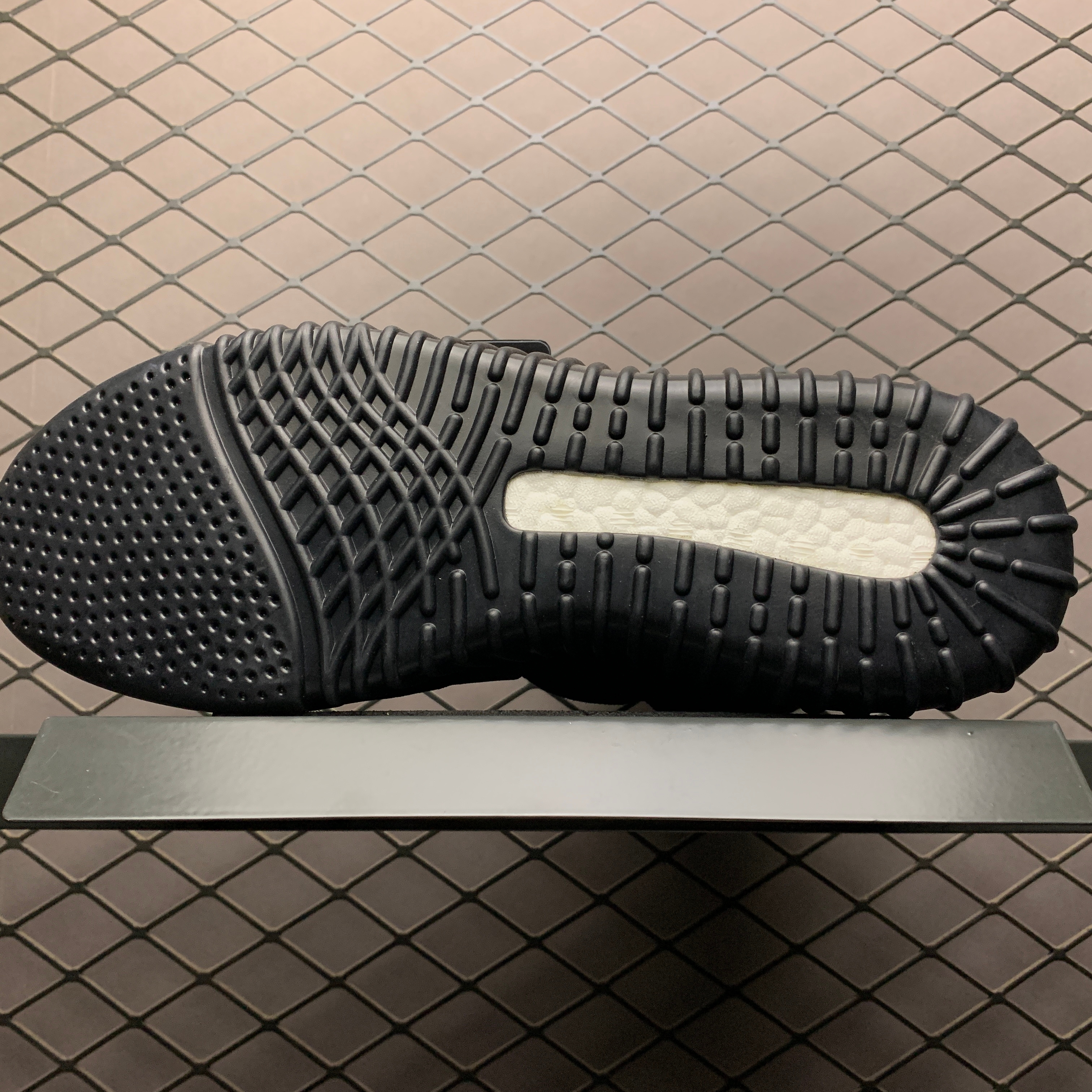 Yupoo Shoes: Premium Yeezy Yupoo Sneakers image 5