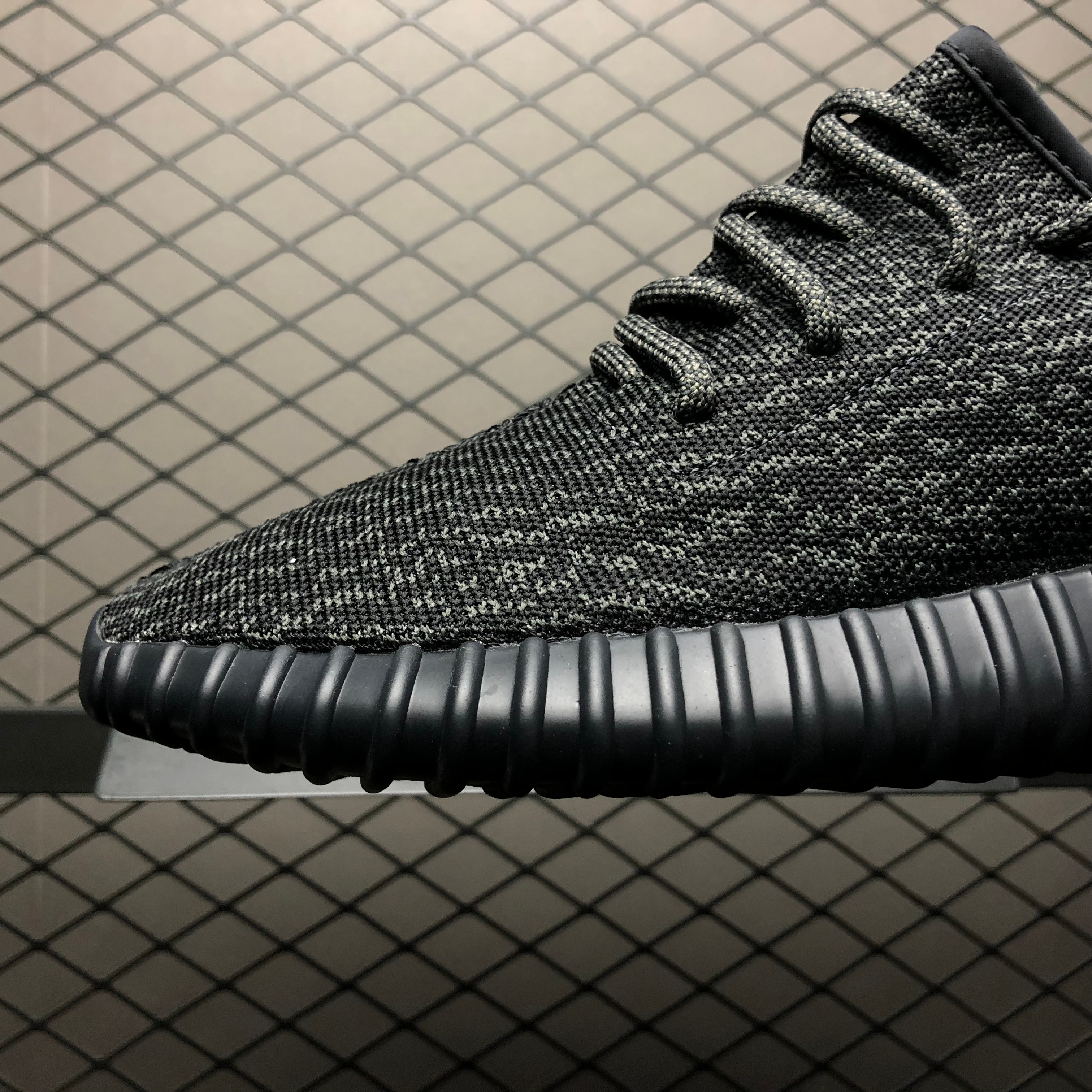 Yupoo Shoes: Premium Yeezy Yupoo Sneakers image 20