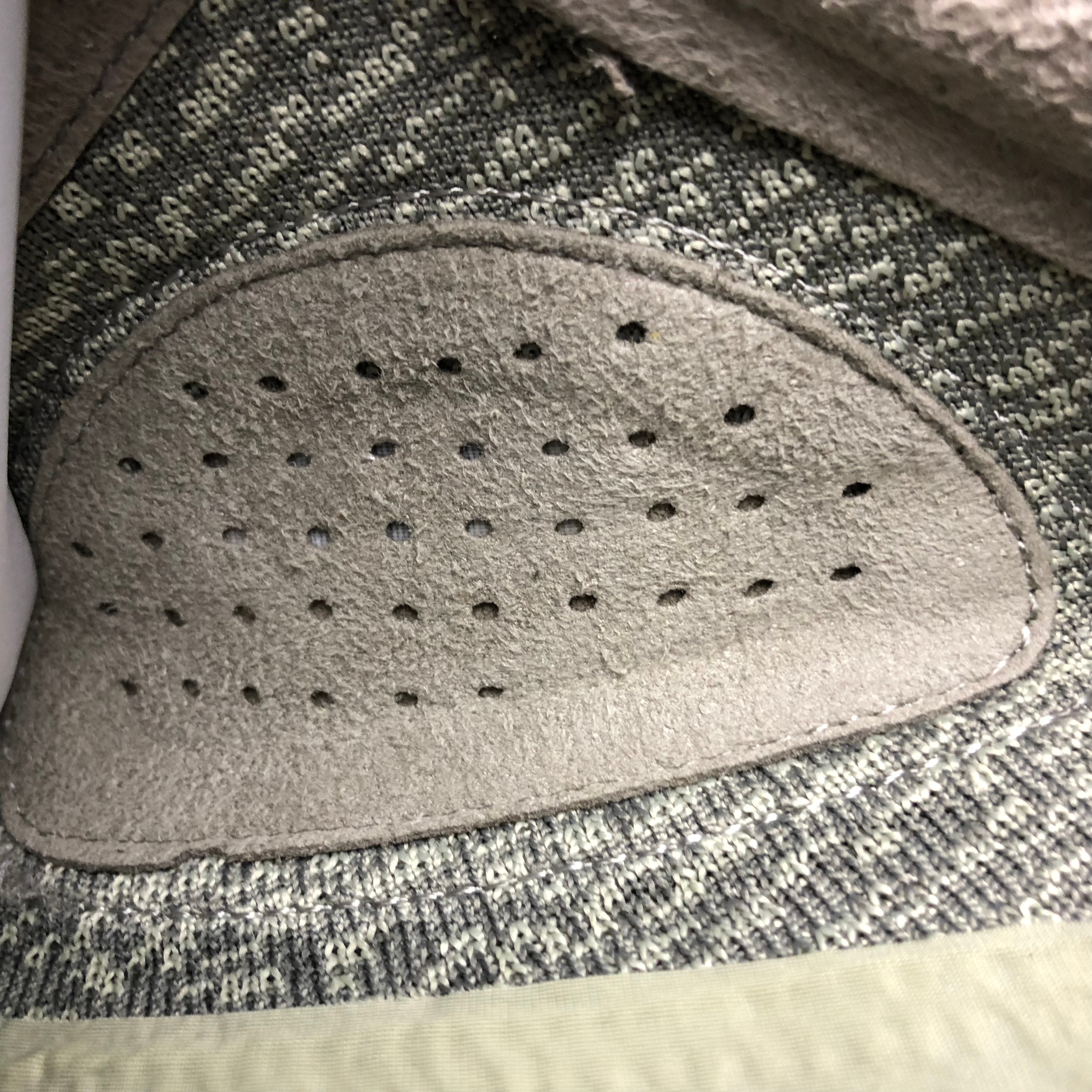 Yupoo Shoes: Premium Yeezy Yupoo Sneakers image 10