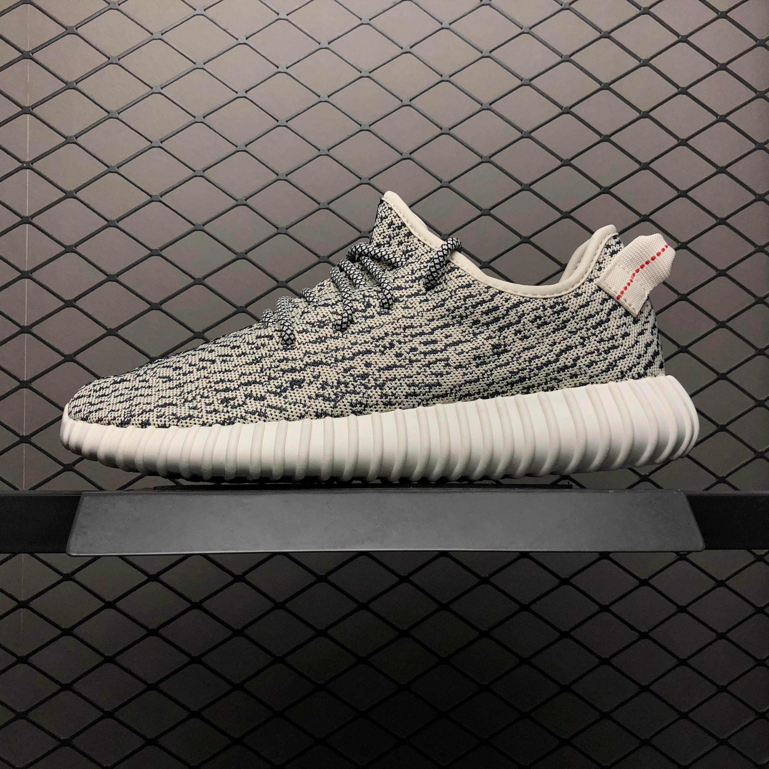 Yupoo Shoes: Premium Yeezy Yupoo Sneakers image 13