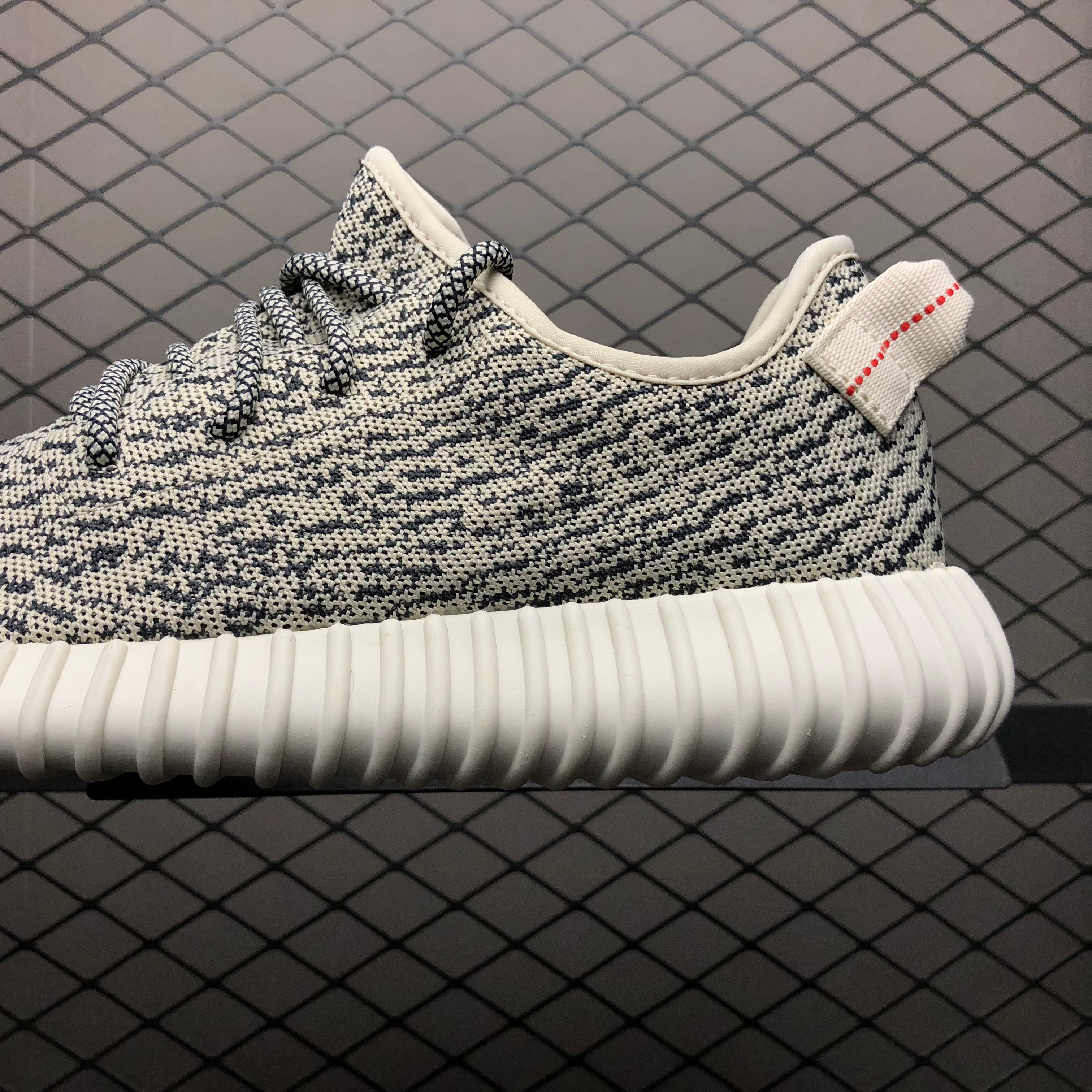 Yupoo Shoes: Premium Yeezy Yupoo Sneakers image 16