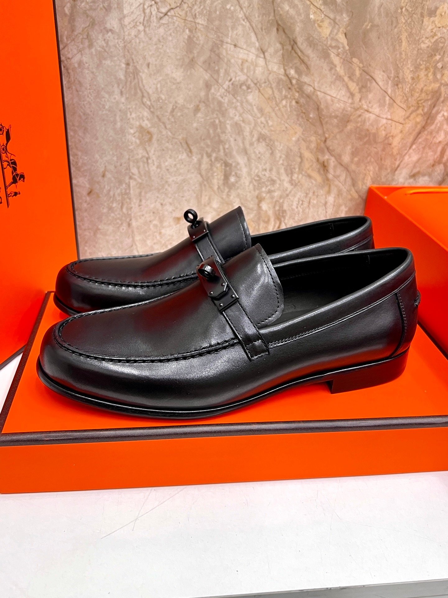 Yupoo Shoes: Hermès-Style Giovanni Loafers - Luxury Slip-On Dress Shoes image 2