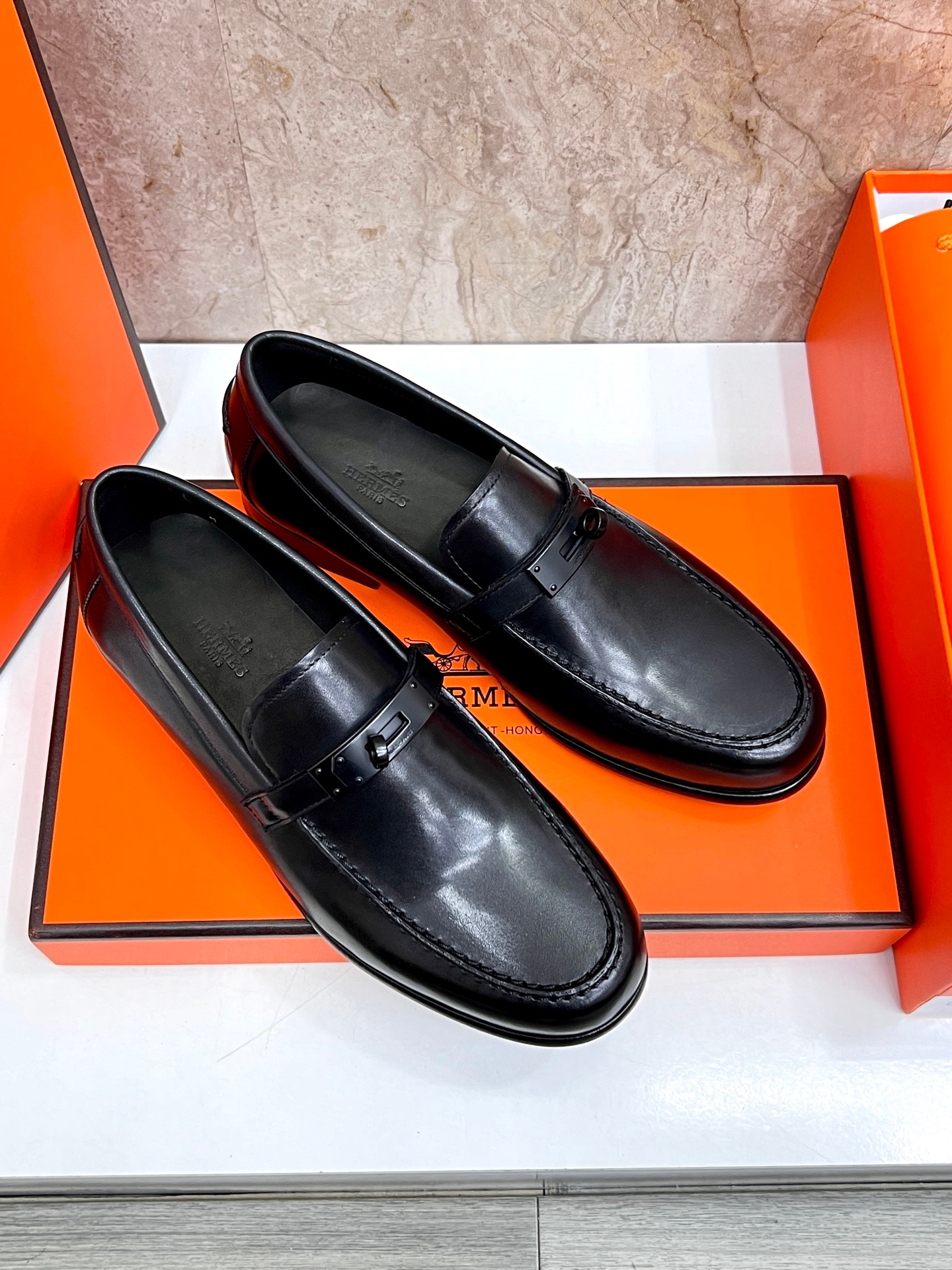 Yupoo Shoes: Hermès-Style Giovanni Loafers - Luxury Slip-On Dress Shoes image 3