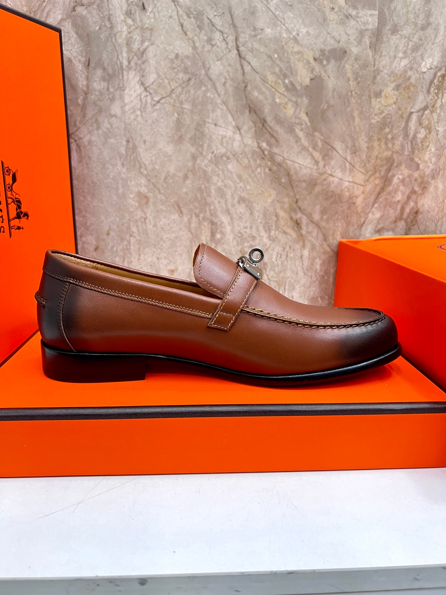 Yupoo Shoes: Luxury Hermès-Inspired Giovanni Loafers - Handcrafted Leather Slip-On Dress Shoes with Palladium Buckle image 6