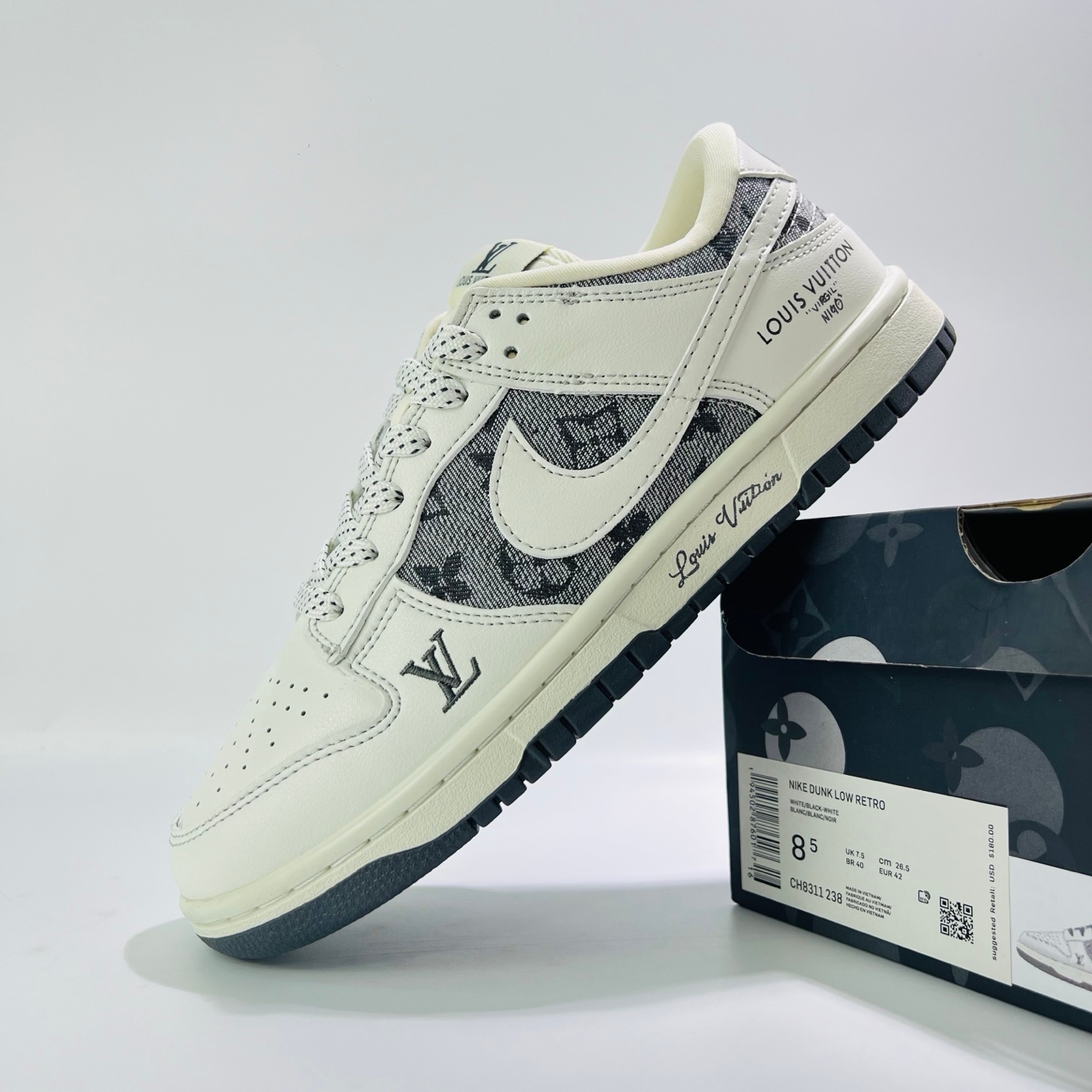 Yupoo shoes: Custom Nike SB Dunk Low × LV Grey Embroidered-Yupoo Rep image 7