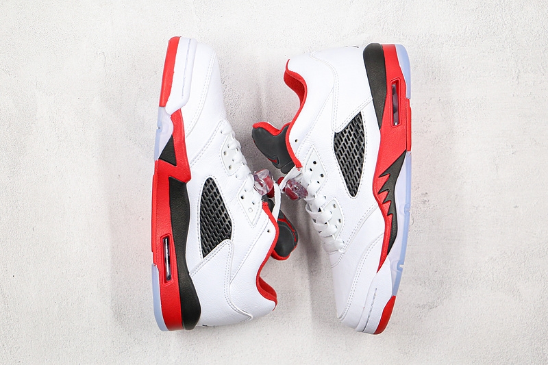 Yupoo Shoes:Nike Air Jordan(aj) Sneakers CXS100379 image 2