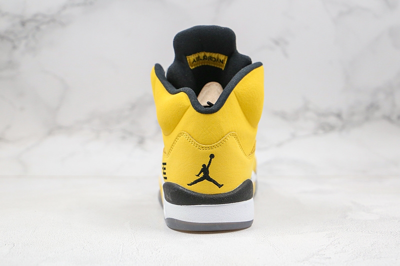 Yupoo Shoes:Nike Air Jordan(aj) Sneakers CXS100601 image 4