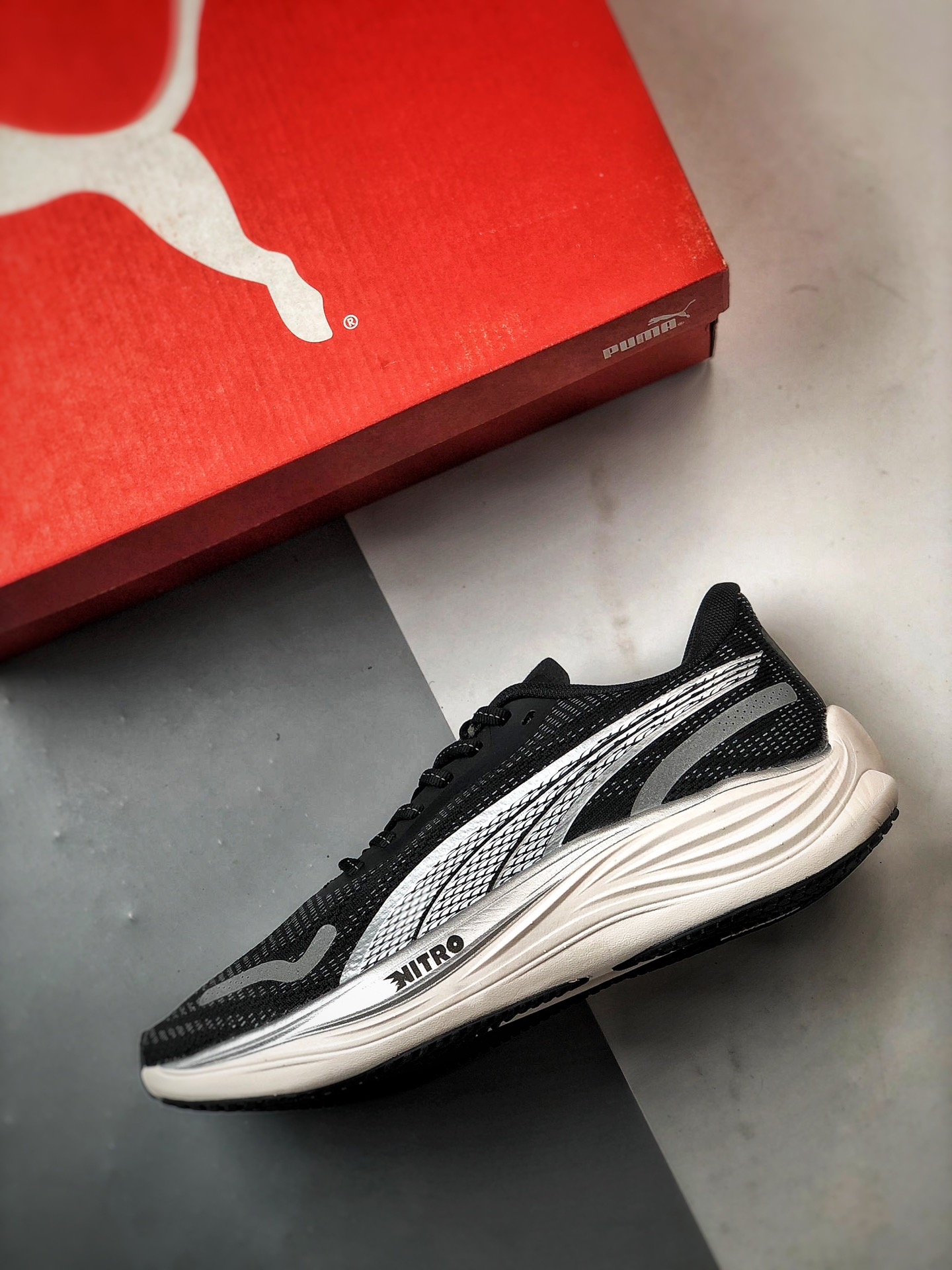 Yupoo Puma | Velocity Nitro 3 B/W image 3