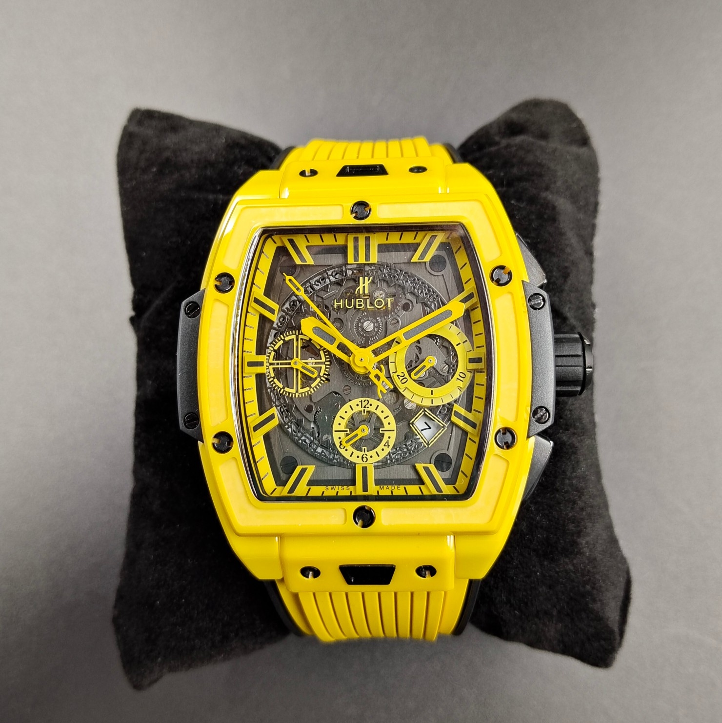 Yupoo Watch: Hublot Spirit of Big Bang 42mm - Ceramic Chrono Limited Edition 🐝 image 1