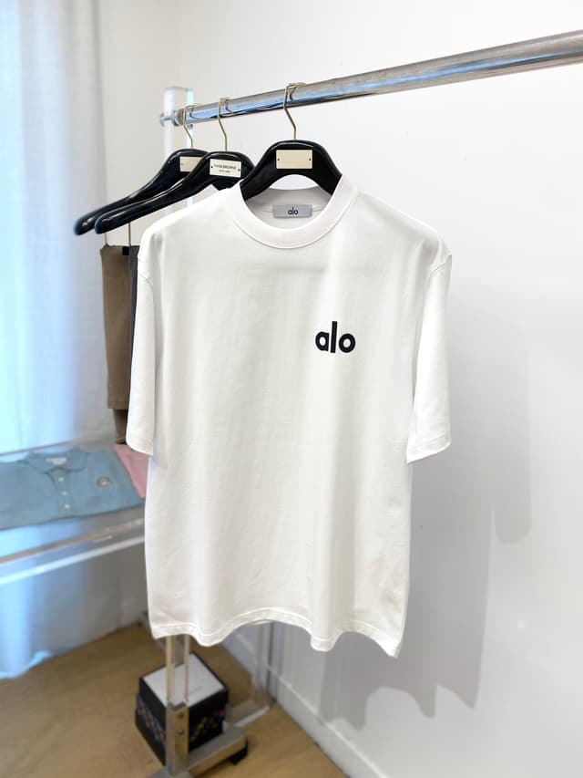 Alo short-sleeved Yupoo T-shirt fashion brand 2025 new style | Rep Clothing image 1