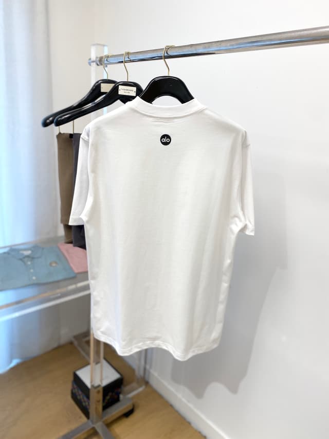 Alo short-sleeved Yupoo T-shirt fashion brand 2025 new style | Rep Clothing image 9