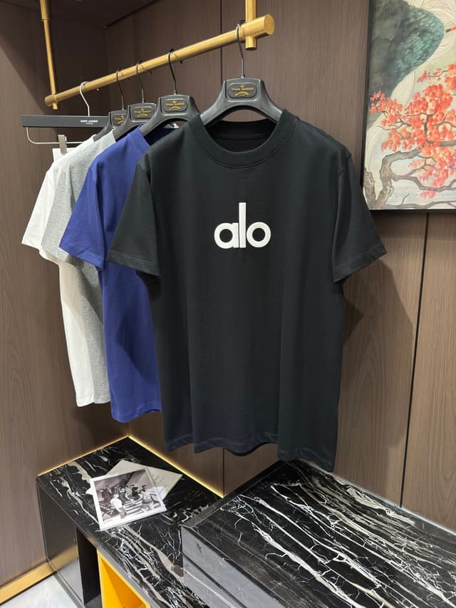Alo short-sleeved Yupoo T-shirt fashion brand 25SS style | Rep Clothing image 1