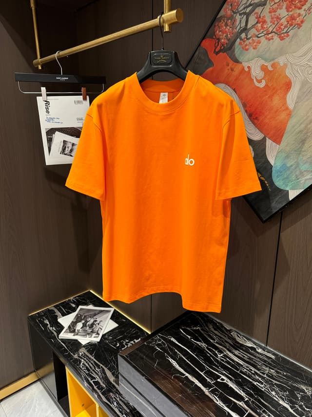 Alo short-sleeved Yupoo T-shirt fashion brand 25SS style orange | Rep Clothing image 2