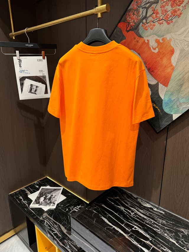 Alo short-sleeved Yupoo T-shirt fashion brand 25SS style orange | Rep Clothing image 3