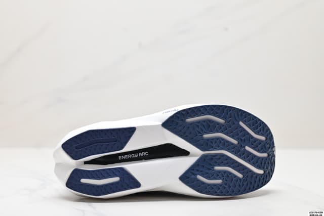 Blue Upper & White Sole New Balance FuelCell Running Shoes MFCXLK3 | Yupoo Rep Sneakers image 9