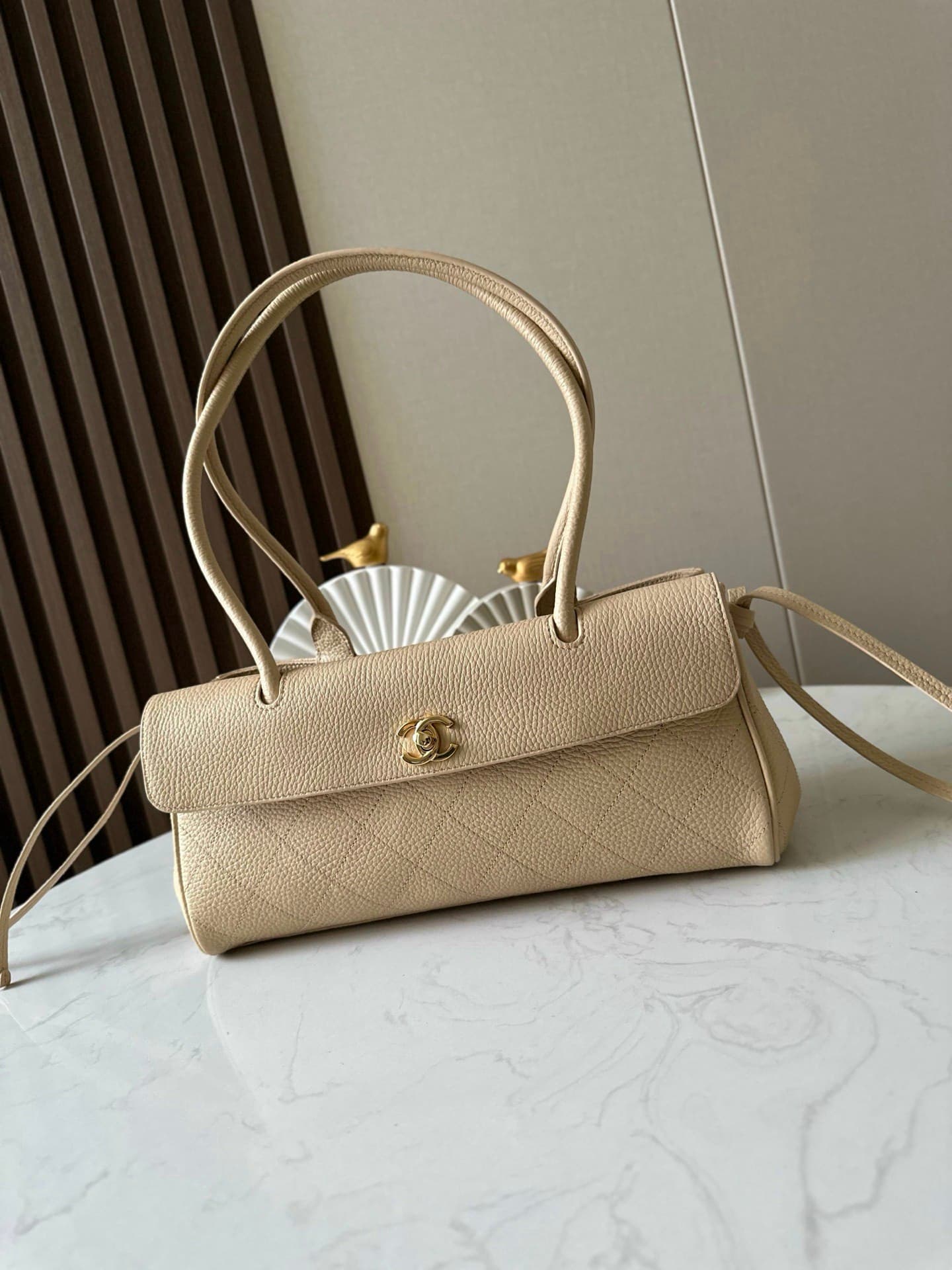 Chanel 26S Bowling Bag Rep Bag Yupoo 31cm Beige Grained Calfskin