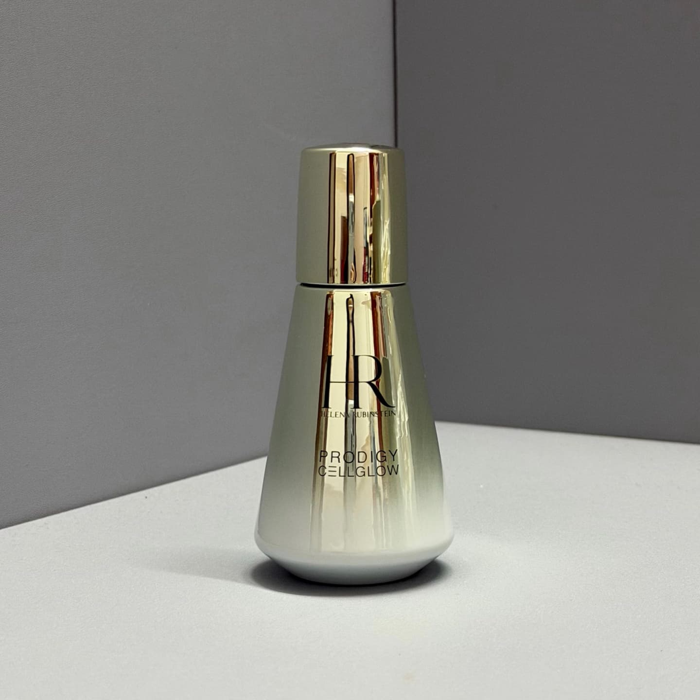 HR Helena Rep Serum | 50ml Prodigy Cellglow image 4