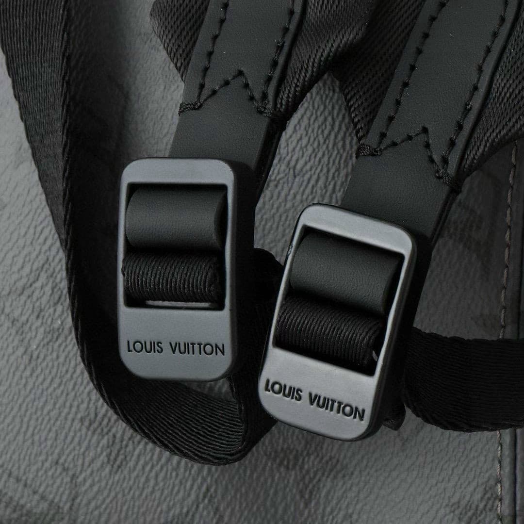 LV Discovery Backpack Silver Grey Rep Bag DJY image 6