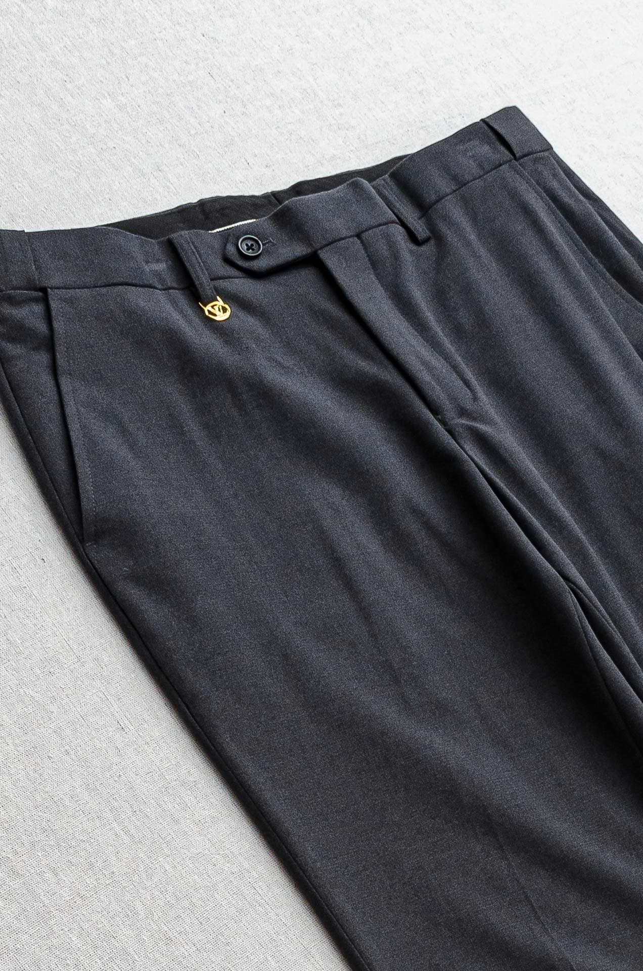  LV Rep Suit 2025FW | Complete Business Set dupe clothing image 3