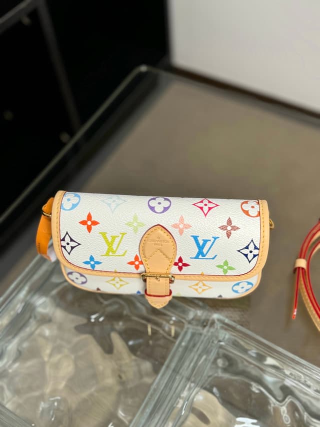 Louis Vuitton × Takashi Murakami Nano Diane M14194 | Yupoo Album | Rep Bags image 8