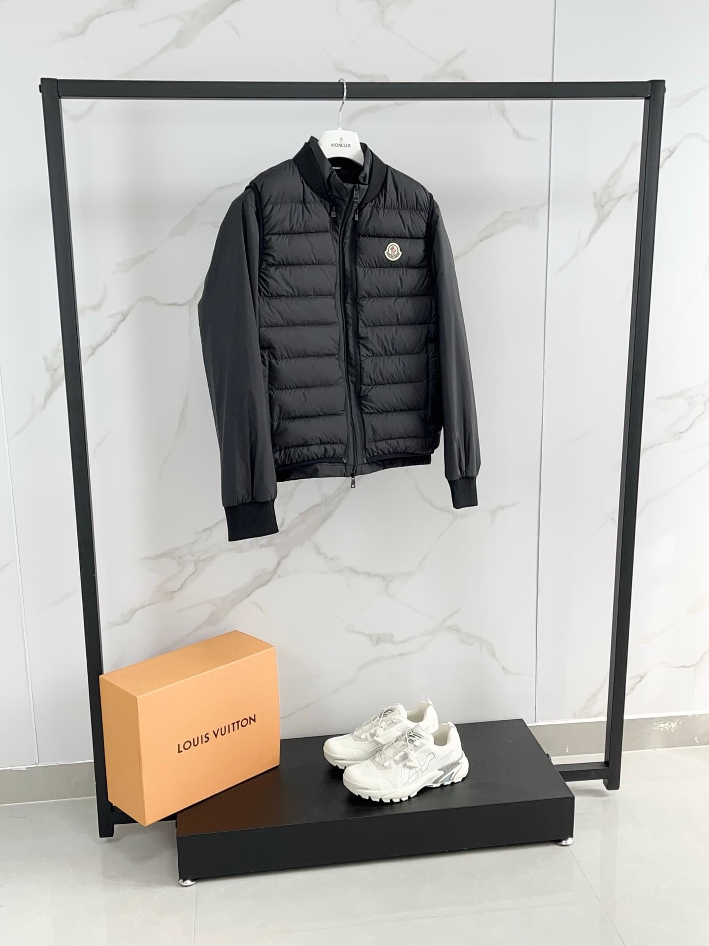 Moncler 2025 Men's Designer Down Jacket - Structured Tailoring image 3