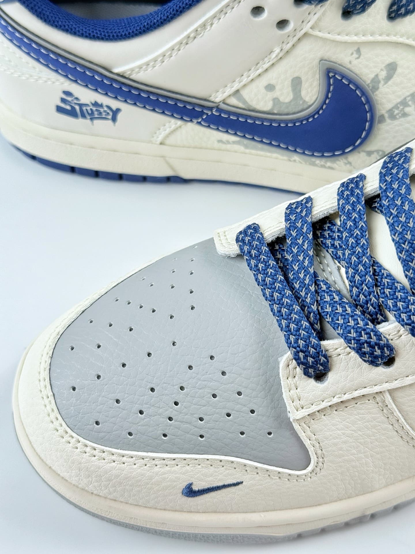 Nike Dupes SB Dunk Low x Stussy white grey blue XS6089 image 8