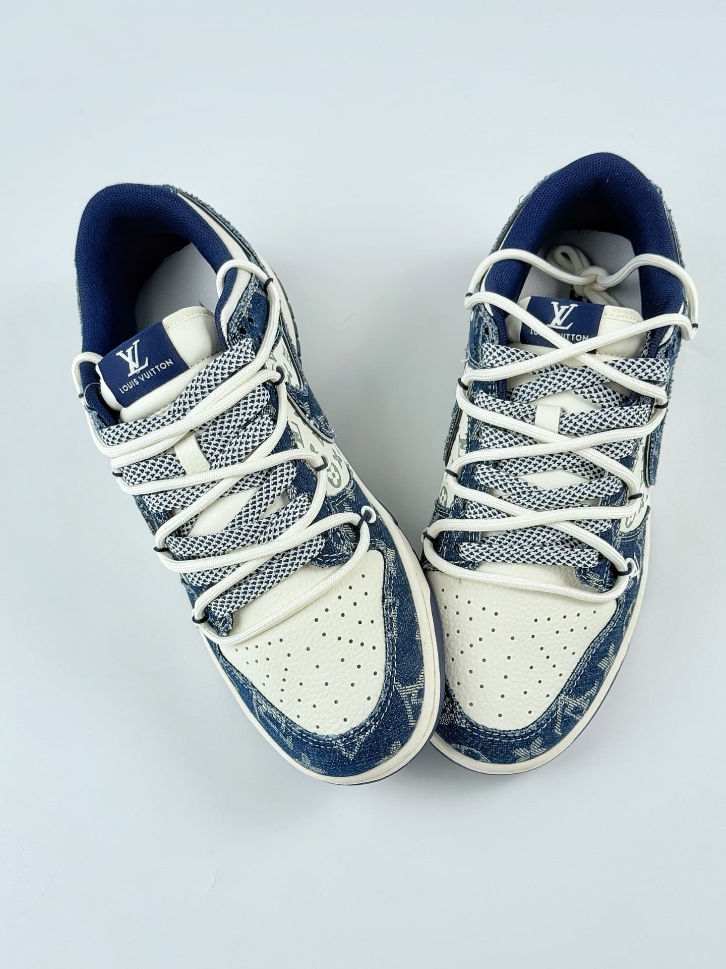 Nike SB Dunk Dupes LV Blue White YX5066 321XK image 2