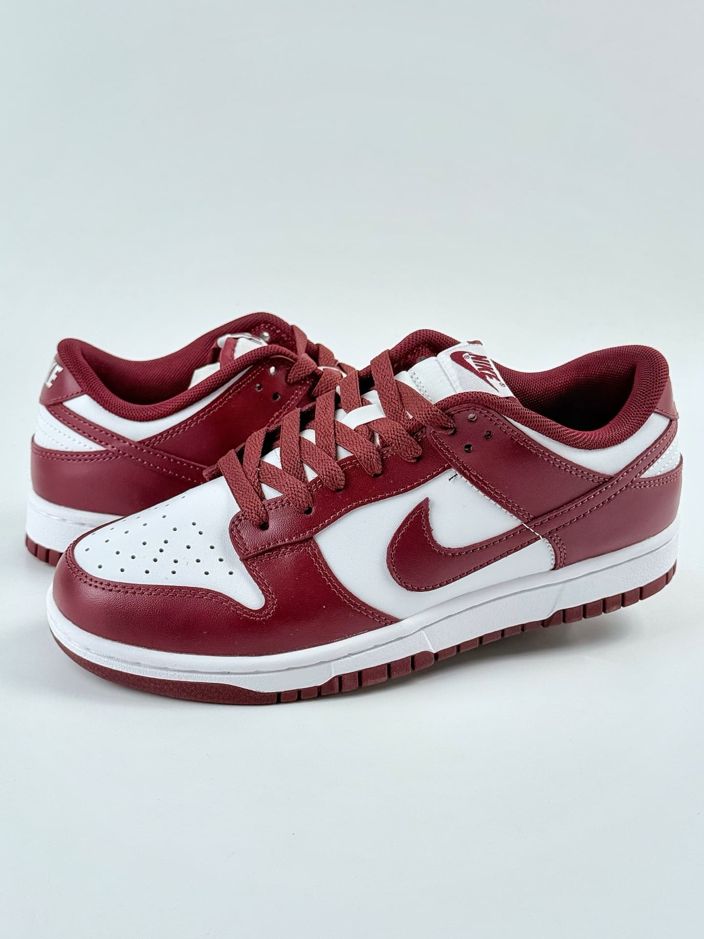  Nike SB Dunk Dupes Low Red White DV0833 115TL