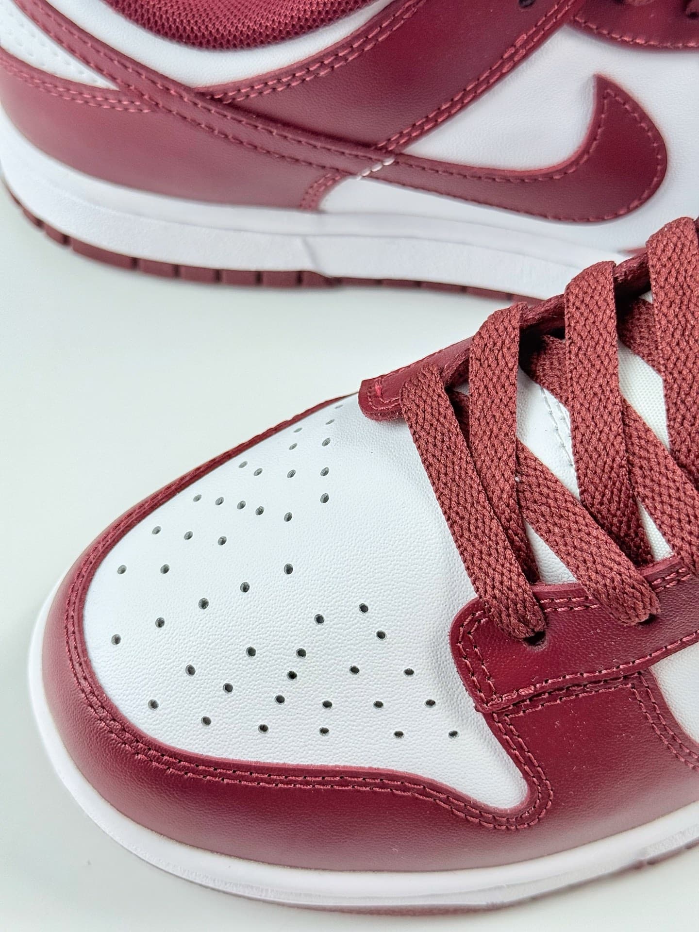  Nike SB Dunk Dupes Low Red White DV0833 115TL image 8