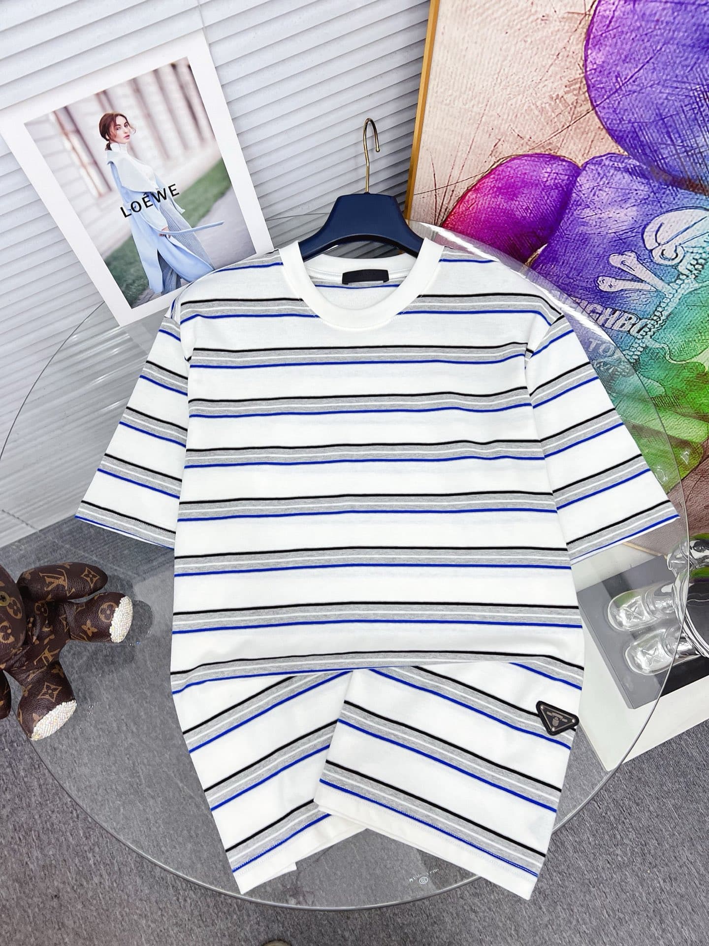 PRADA 2025SS New Printed Short-Sleeved Yupoo Prada T-Shirt | Rep Clothing image 1