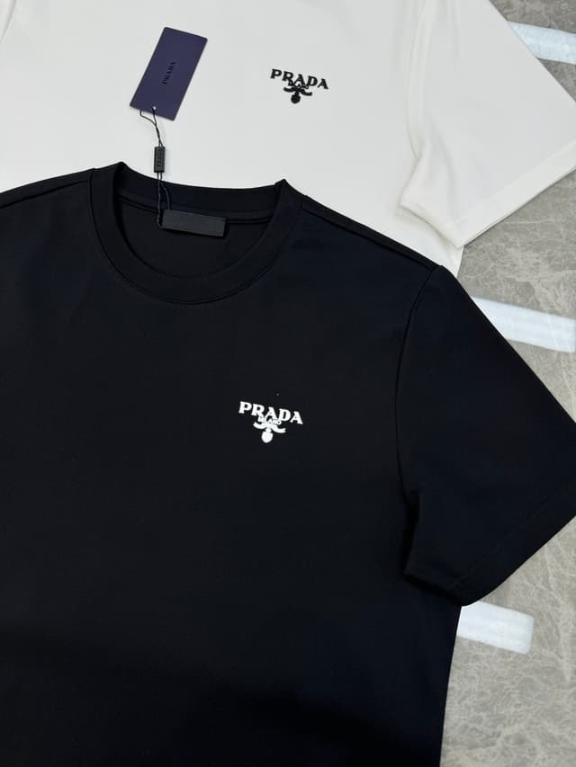 PRADA 25SS New Round-neck Short-sleeved Yupoo Prada T-shirt Black | Rep Clothing image 5