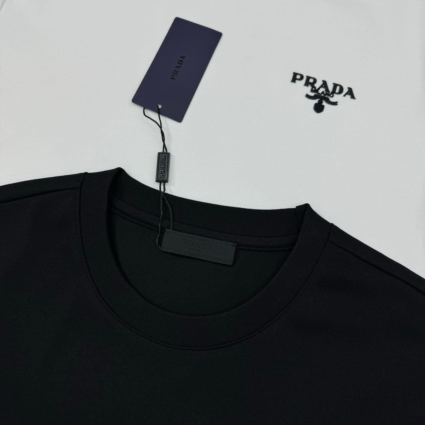 PRADA 25SS New Round-neck Short-sleeved Yupoo Prada T-shirt Black image 6
