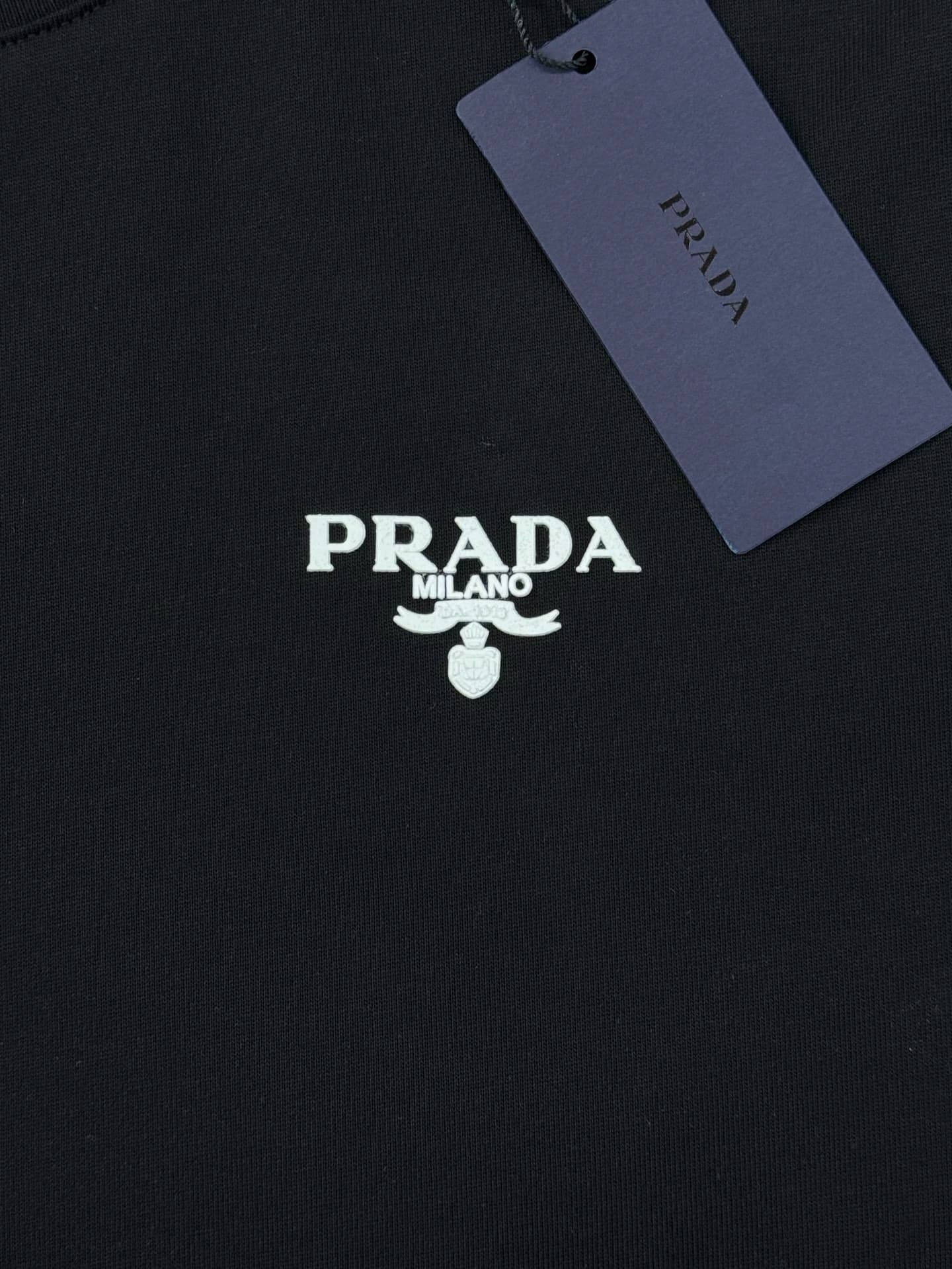 PRADA 25SS New Round-neck Short-sleeved Yupoo Prada T-shirt Black image 7