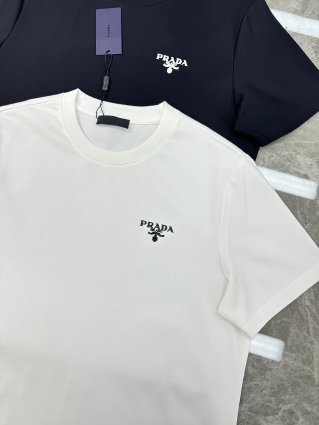 PRADA 25SS New Round-neck Short-sleeved Yupoo Prada T-shirt White | Rep Clothing image 4