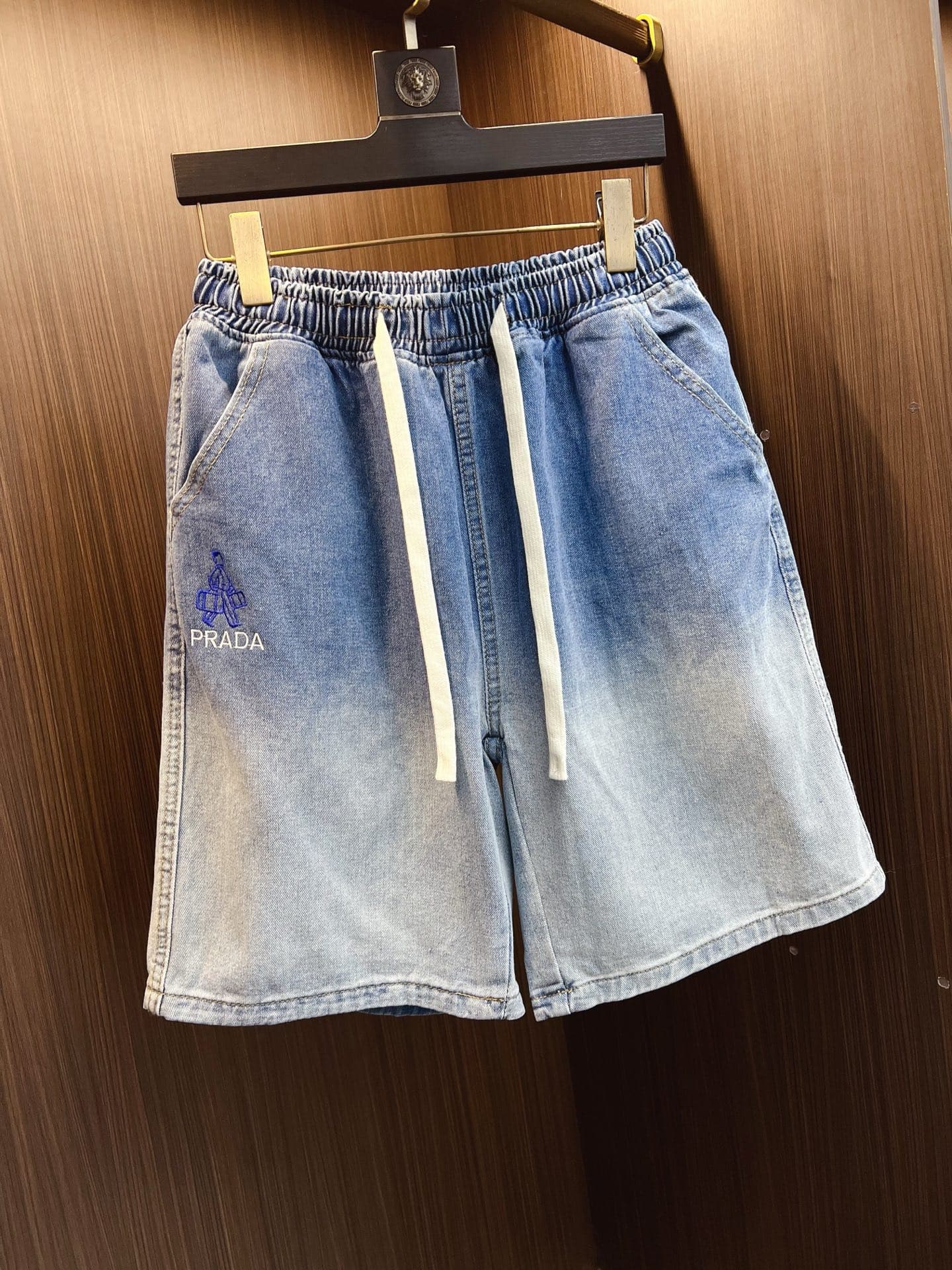 PRADA new style denim shorts Yupoo Prada shorts image 3