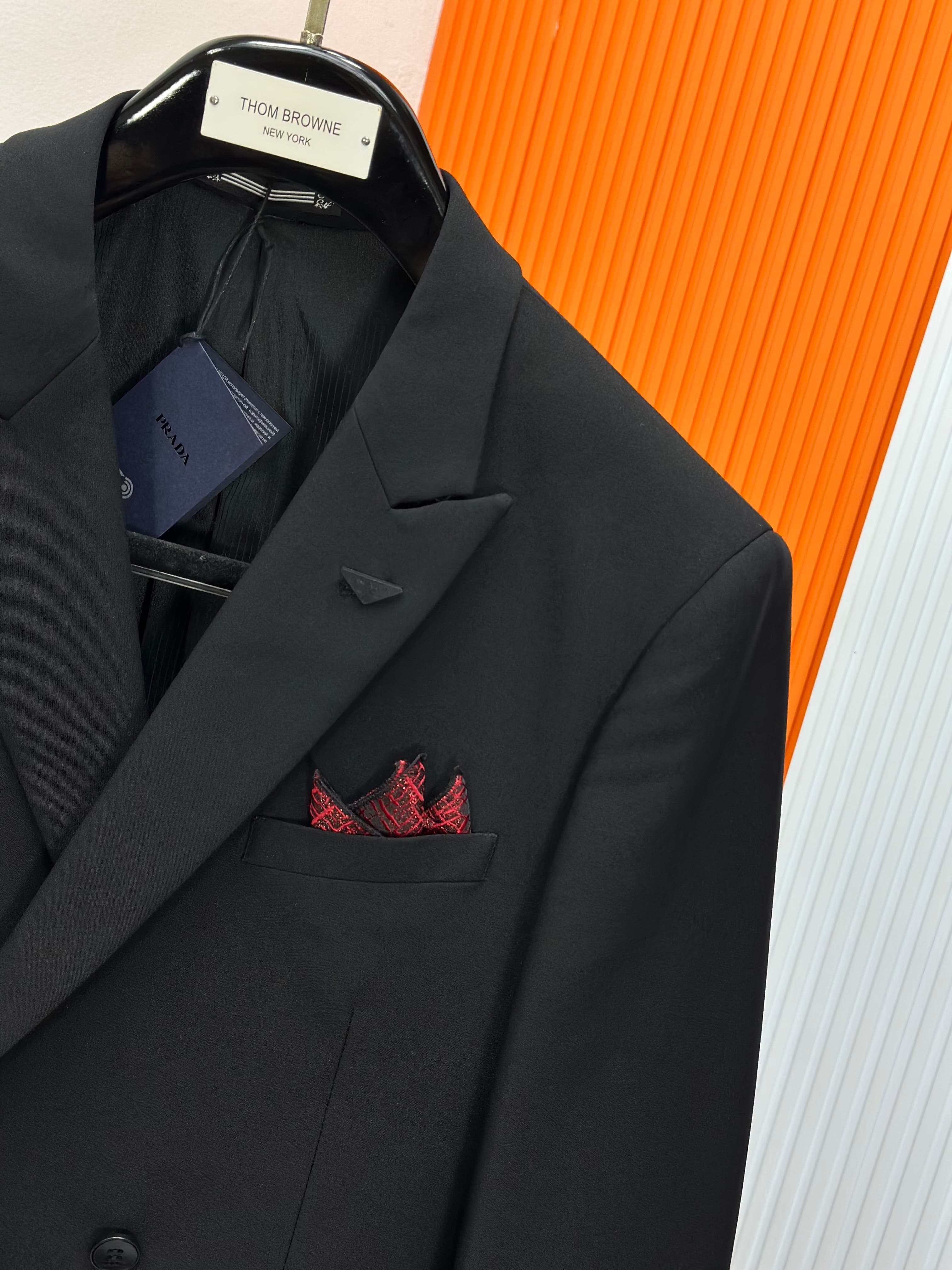 Prada 2025 Business Black Casual Suit Set - Stylish Rep clothing image 4