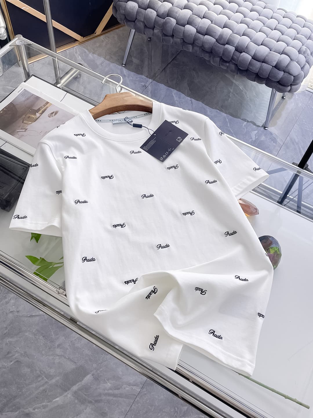 Prada New Men's Casual Short-Sleeved Yupoo Prada Shirt  image 1