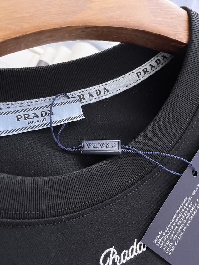 Prada New Men's Casual Short-Sleeved Yupoo Prada Shirt Black | Rep Clothing image 4