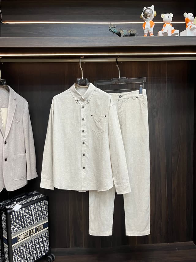 Prada new white shirt and Pants set Yupoo Prada Clothing | Rep Clothing image 10