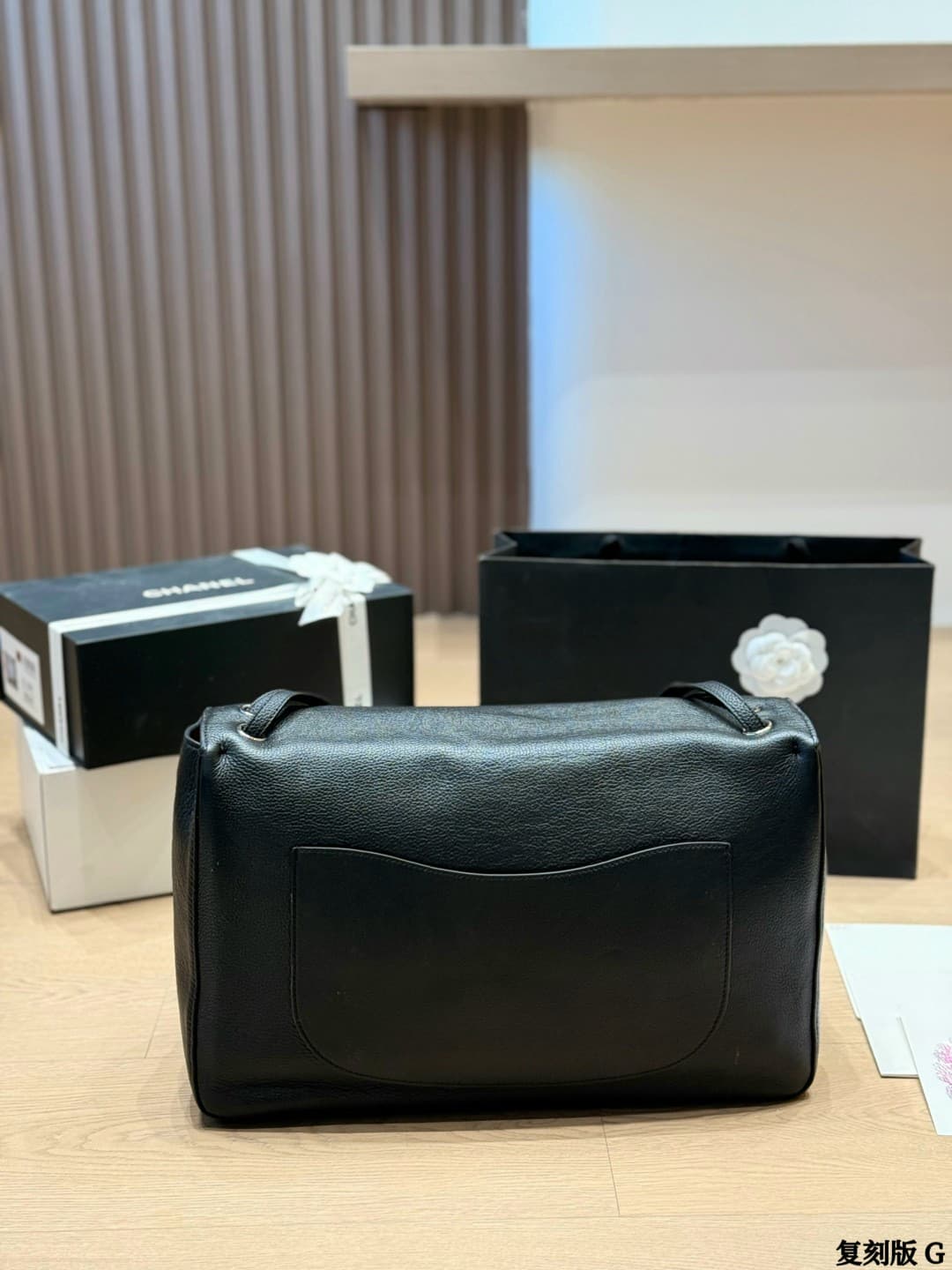 Rep Bag Chanel 26S Maxi Flap Bag – Black Silver image 7