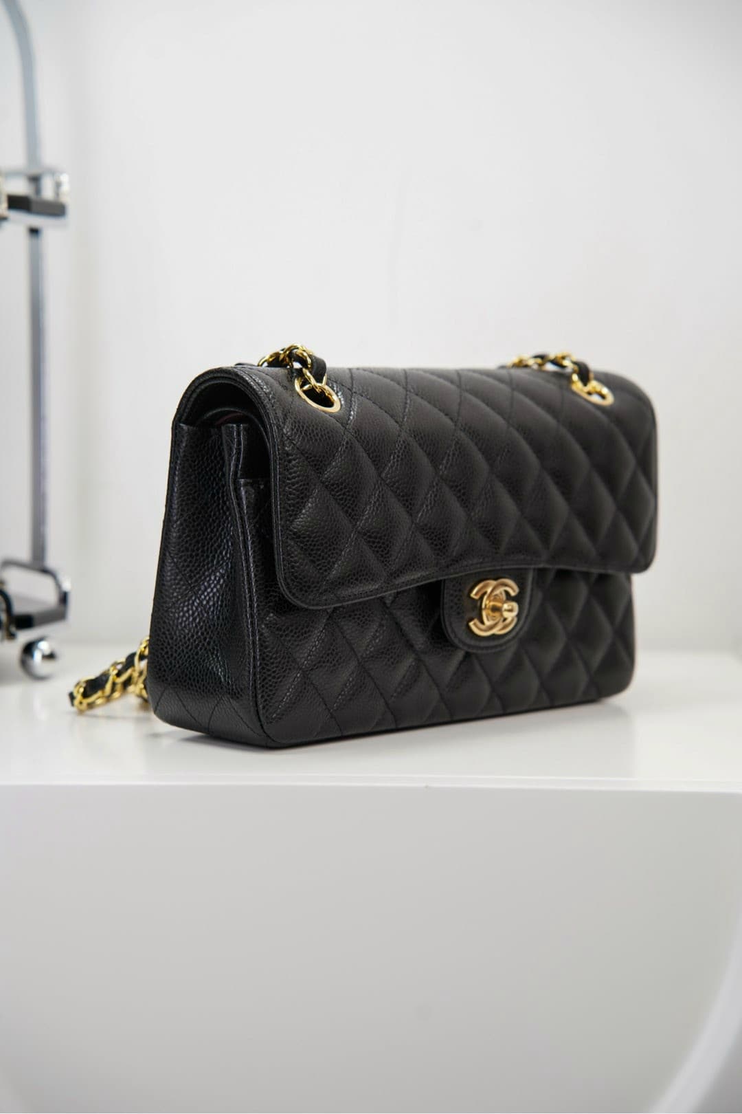 Rep Bag Chanel CF Classic Flap Small – Black Caviar image 4