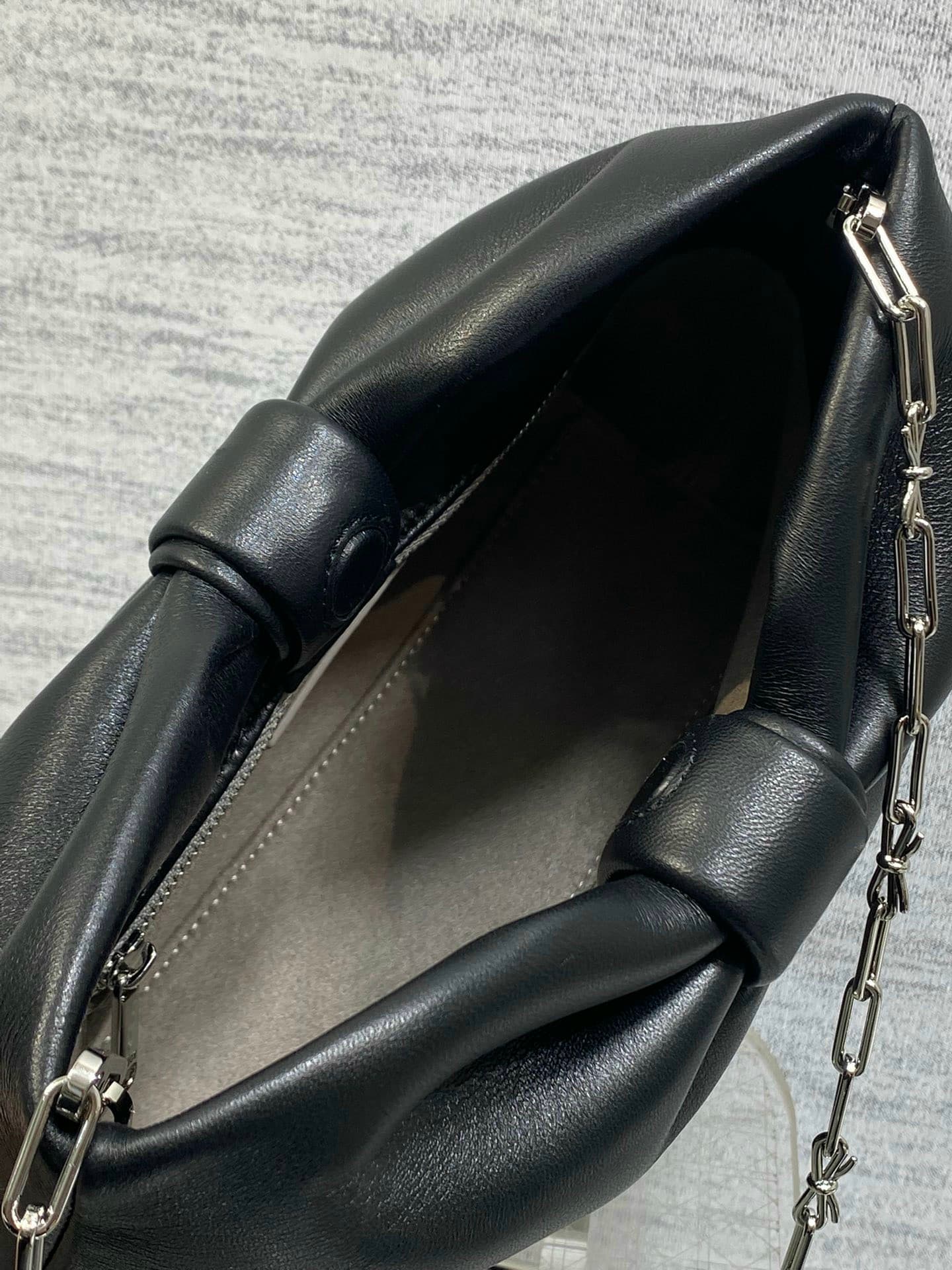 Rep Bag Christian Dior Lambskin Chain Bag – 2026 SS image 7
