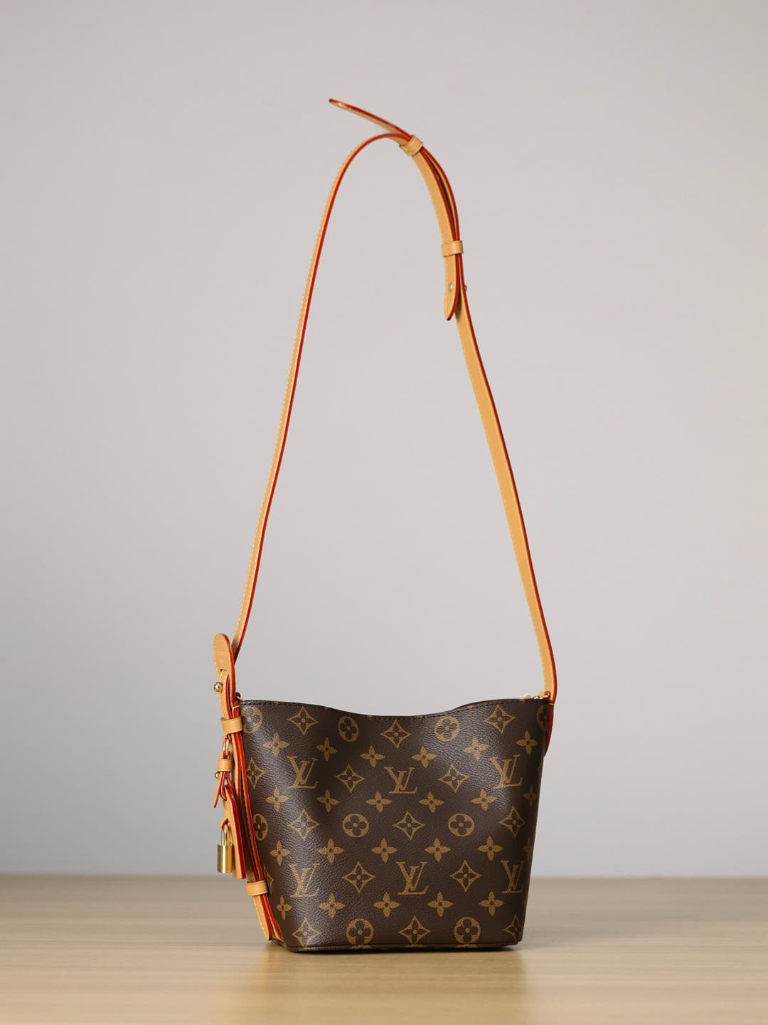 Rep Bag Louis Vuitton All In BB Handbag image 7