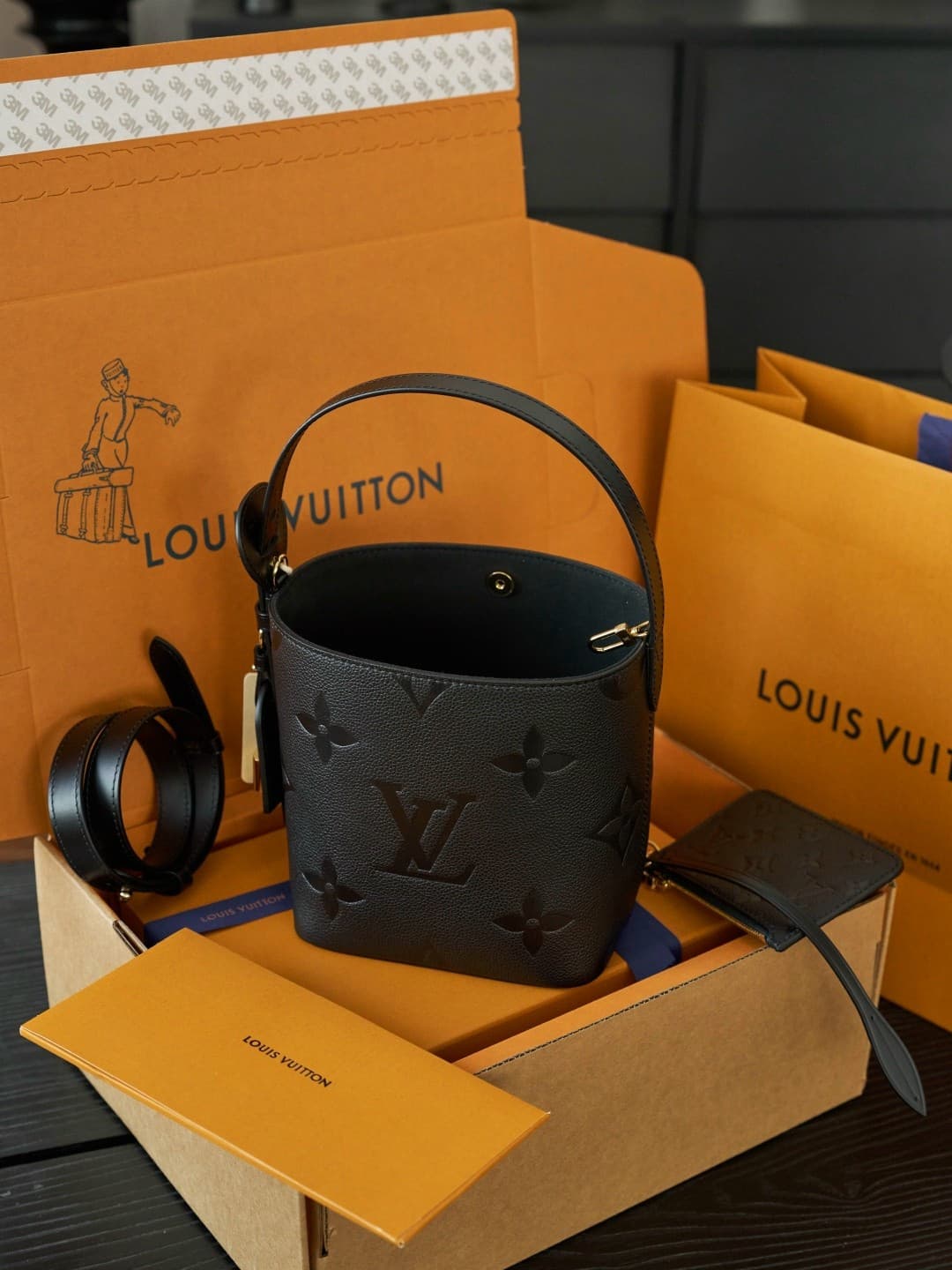 Rep Bag Louis Vuitton All In BB Handbag – Black image 1